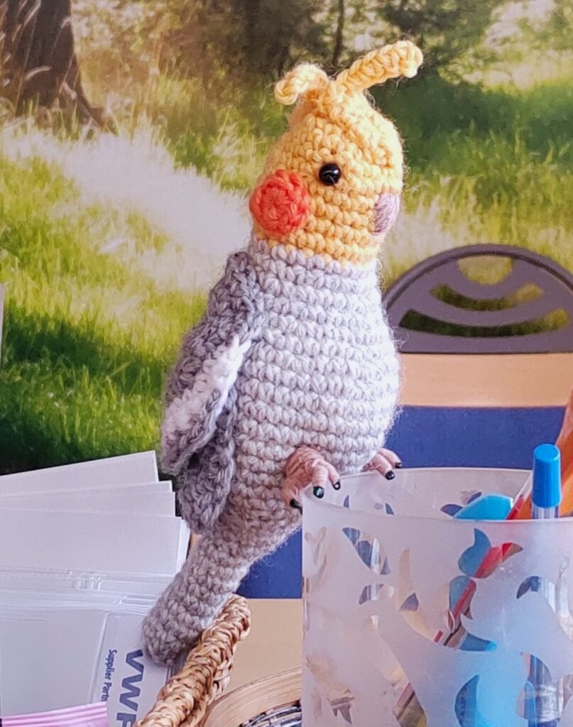 Crochet Parrot amigurumi